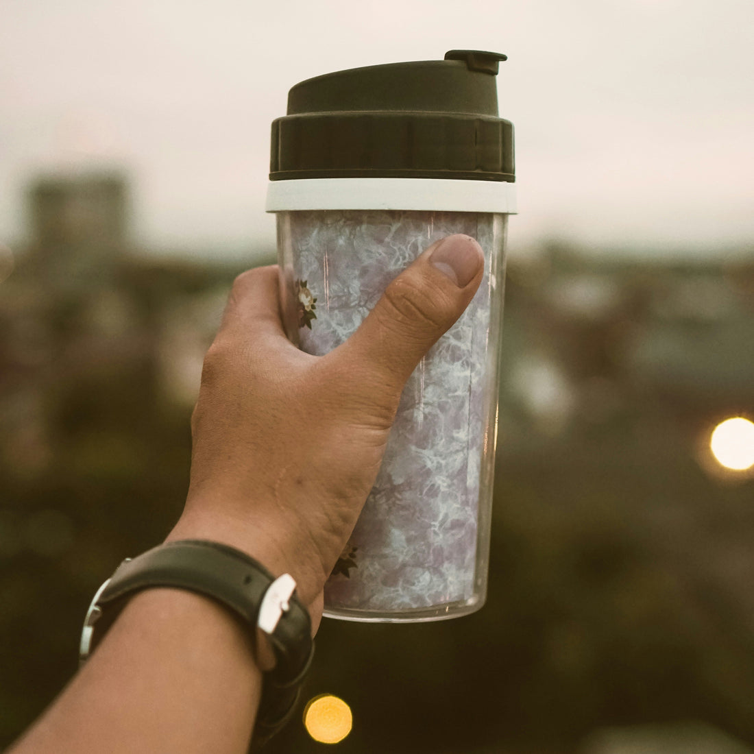 How to Choose a Tumbler Based on Capacity and Weight