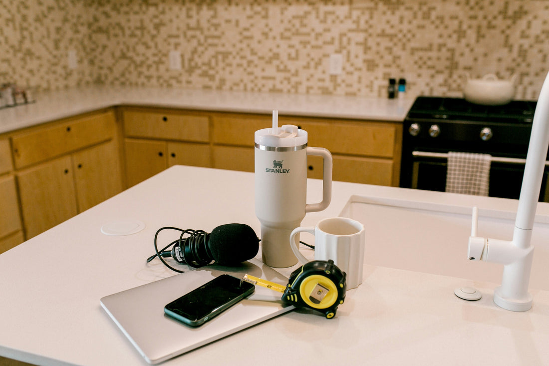 How to Choose a Tumbler for Office Meetings and Shared Spaces