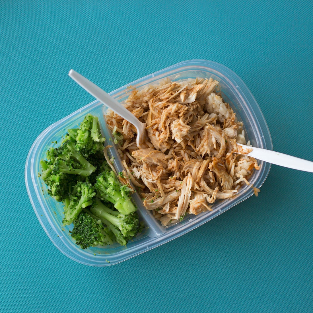 Microwave and Freezer Safe Lunch Containers: What to Check Before Buying