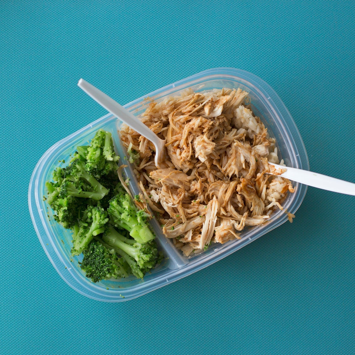 Microwave and Freezer Safe Lunch Containers: What to Check Before Buying