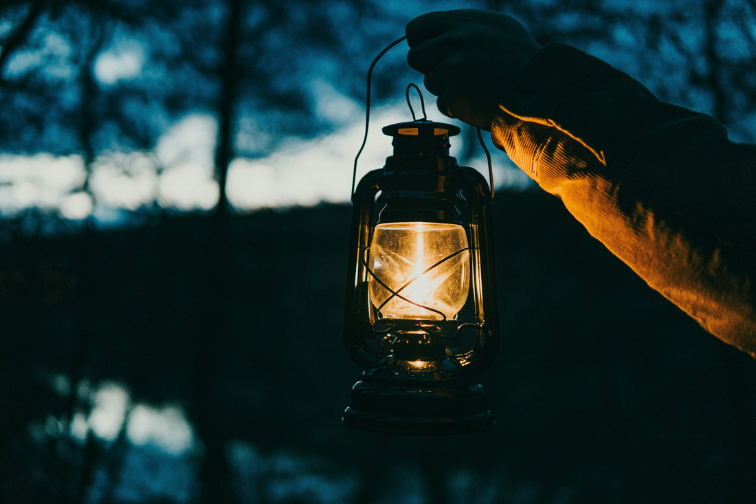 Solar Wall Lights for Outdoor Areas: How to Plan a Simple Entryway Lighting Setup