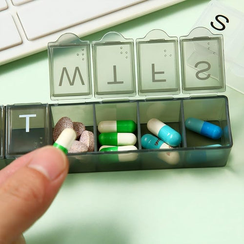 4 Pack Weekly (7-Day) Pill Organizer, 7 Days Pill Case Travel Daily Pill Box Portable Medicine Organizer and Planner with Compartment for Vitamins, Fish Oil, Supplements and Medication (4 Colors)