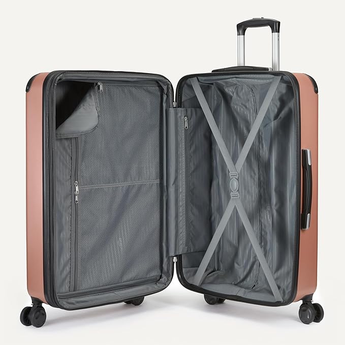 Amazon Basics 4-Piece Luggage Set, Including Two Hardside Suitcases With Multi-directional Spinner Wheels (22" Carry-On and 28" Checked), 15" Tote Bag and 10" Compact Travel Bag, Rose Gold
